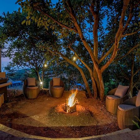 Saffronstays Harrier Crest, Lonavala - A Frame Villa With Bathtub Serving Delicious Veg Food Dış mekan fotoğraf