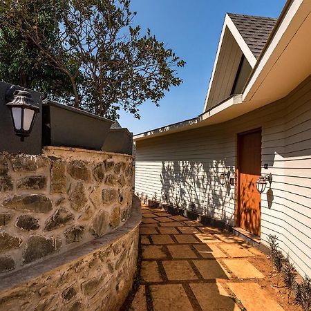 Saffronstays Harrier Crest, Lonavala - A Frame Villa With Bathtub Serving Delicious Veg Food Dış mekan fotoğraf