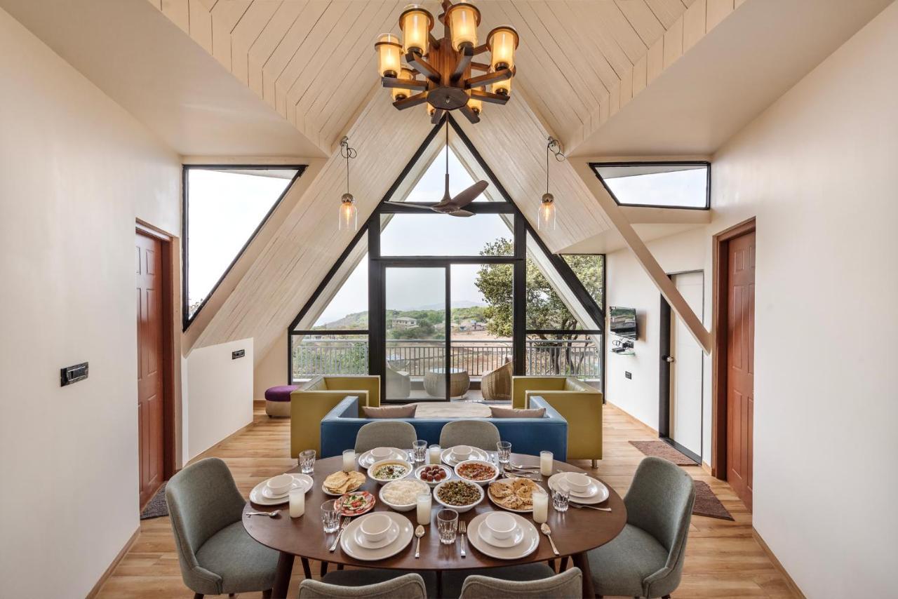 Saffronstays Harrier Crest, Lonavala - A Frame Villa With Bathtub Serving Delicious Veg Food Dış mekan fotoğraf