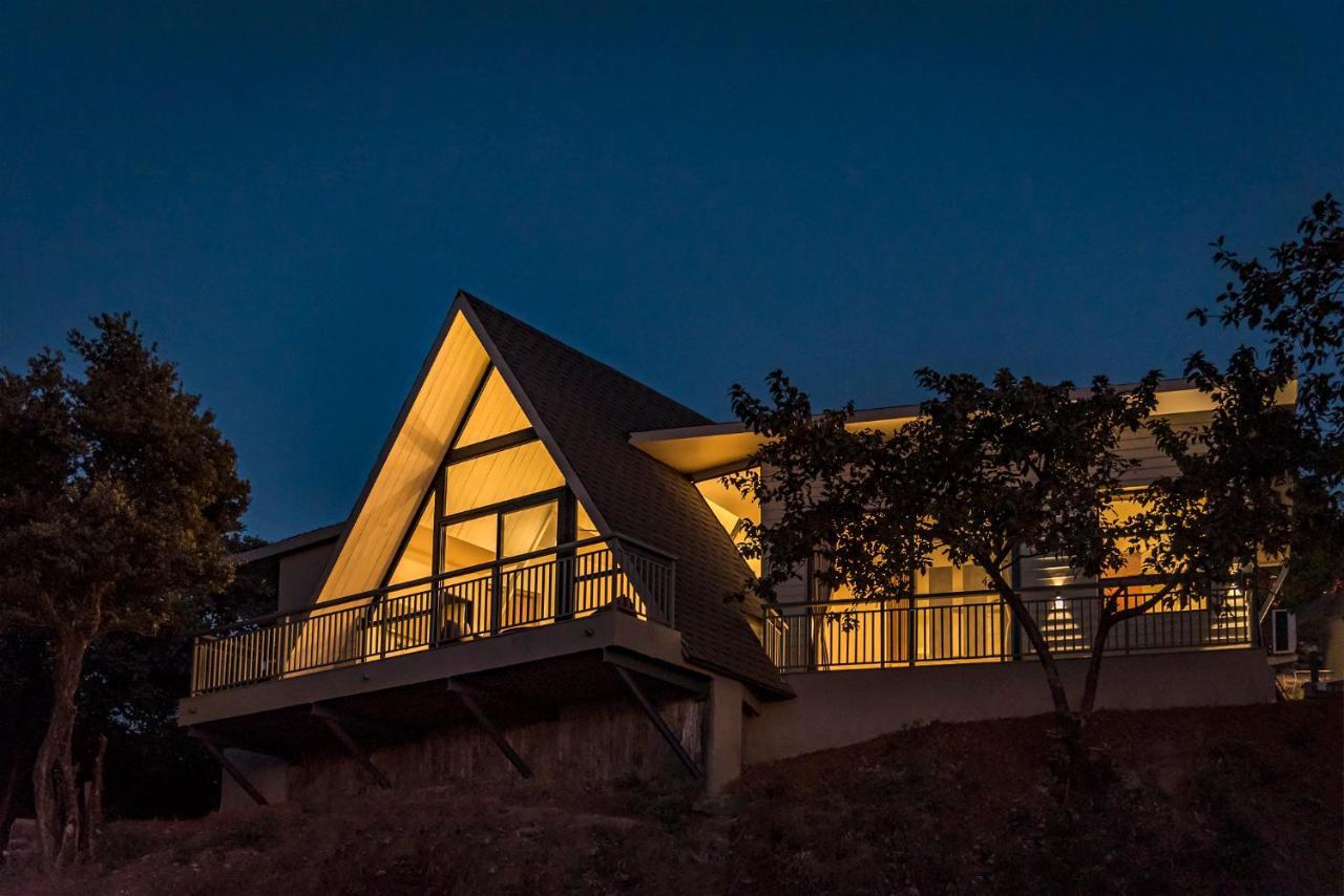 Saffronstays Harrier Crest, Lonavala - A Frame Villa With Bathtub Serving Delicious Veg Food Dış mekan fotoğraf